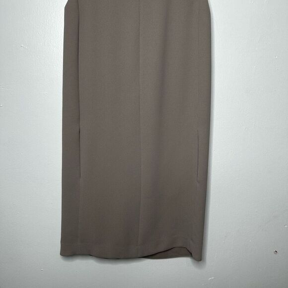 Vince Crepe Shift Dress in Tan Size 0 Professional Business Clean Girl Neutral - Picture 3 of 12